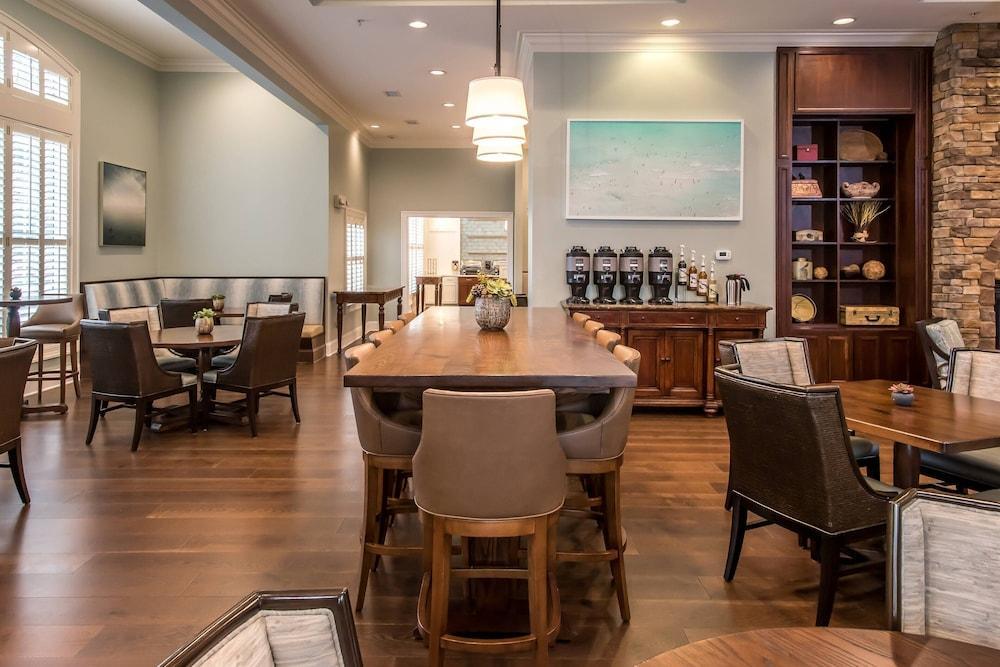 By Marriott Charleston Mt. Pleasant 3* Mount Pleasant