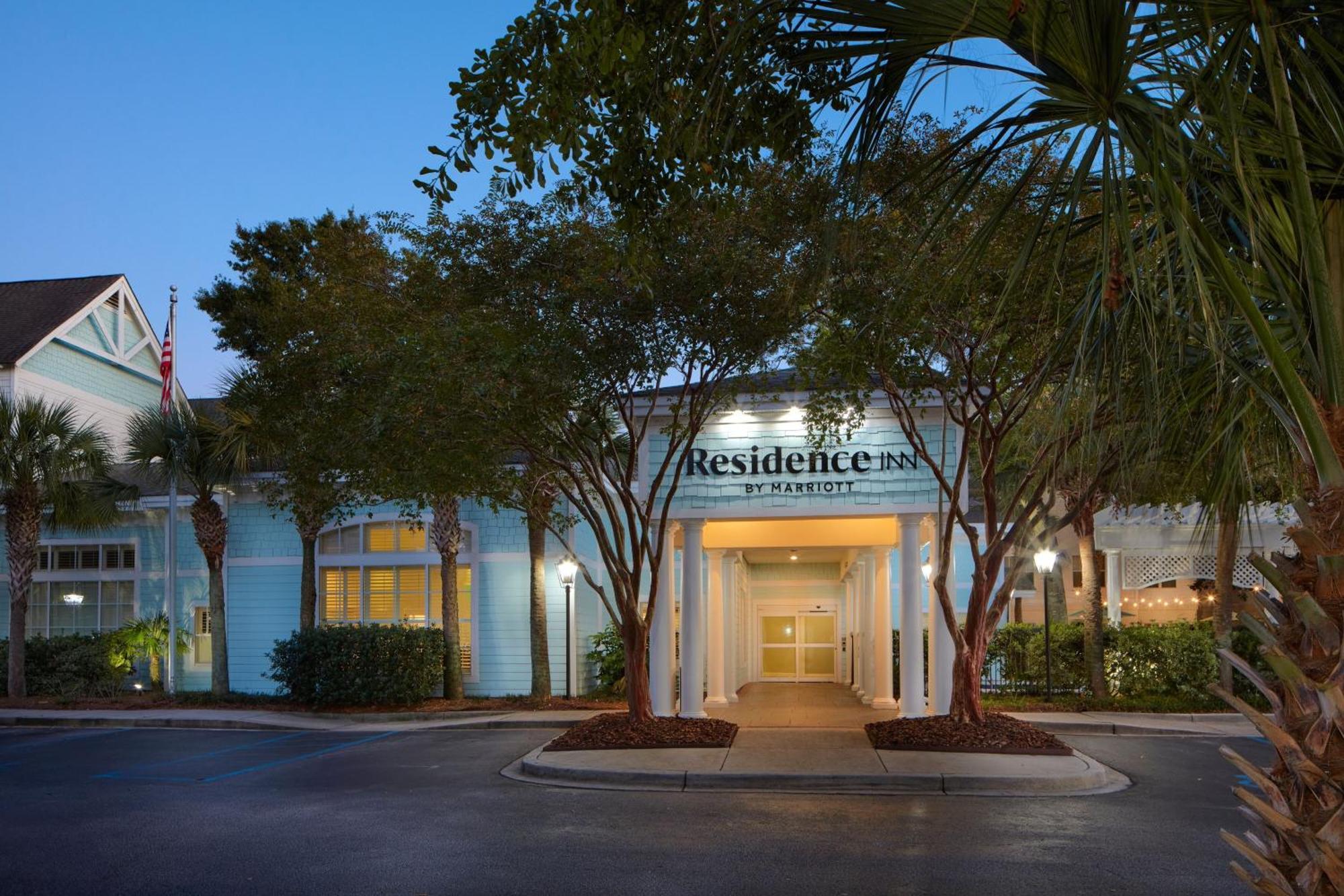 By Marriott Charleston Mt. Pleasant Hotel Mount Pleasant