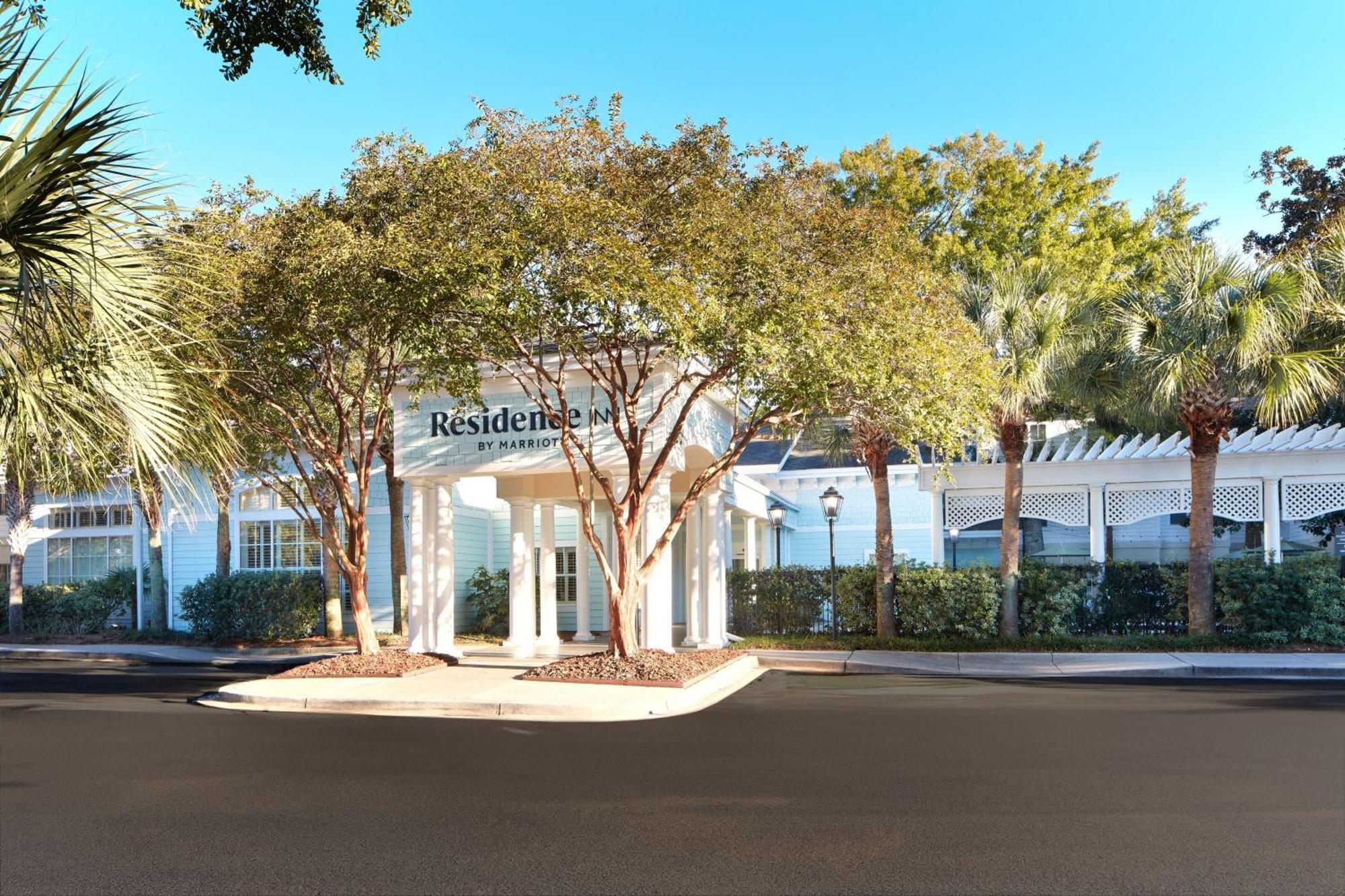 By Marriott Charleston Mt. Pleasant Hotel 3*