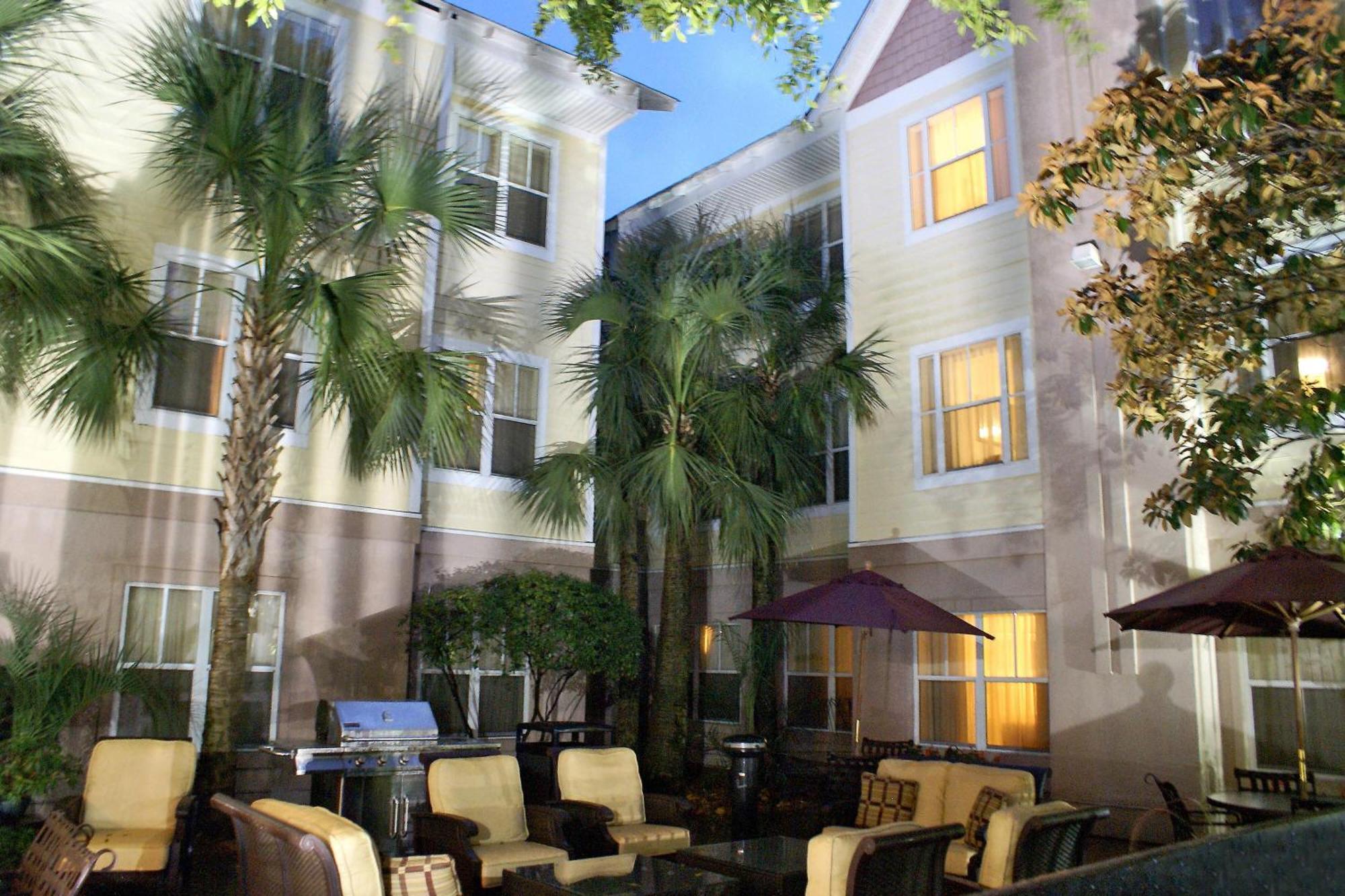 By Marriott Charleston Mt. Pleasant Hotel Mount Pleasant